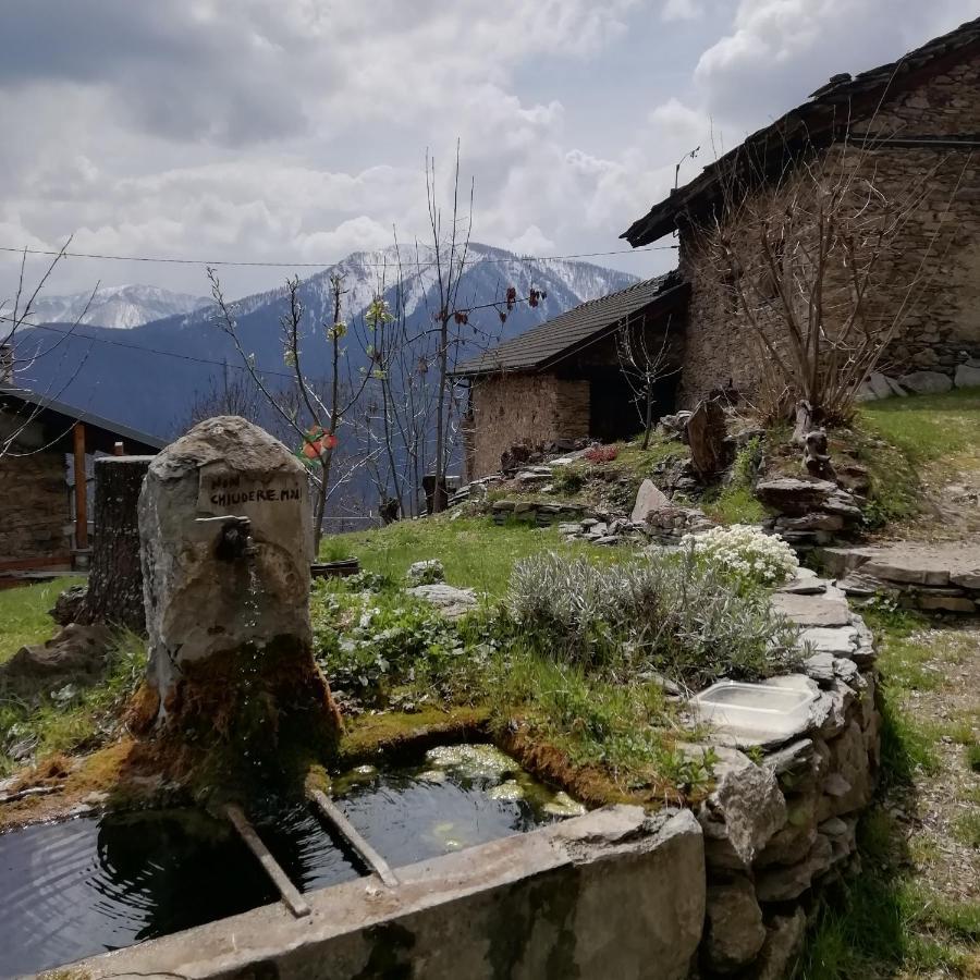 Rota D'Amont Bed & Breakfast Stroppo Dış mekan fotoğraf