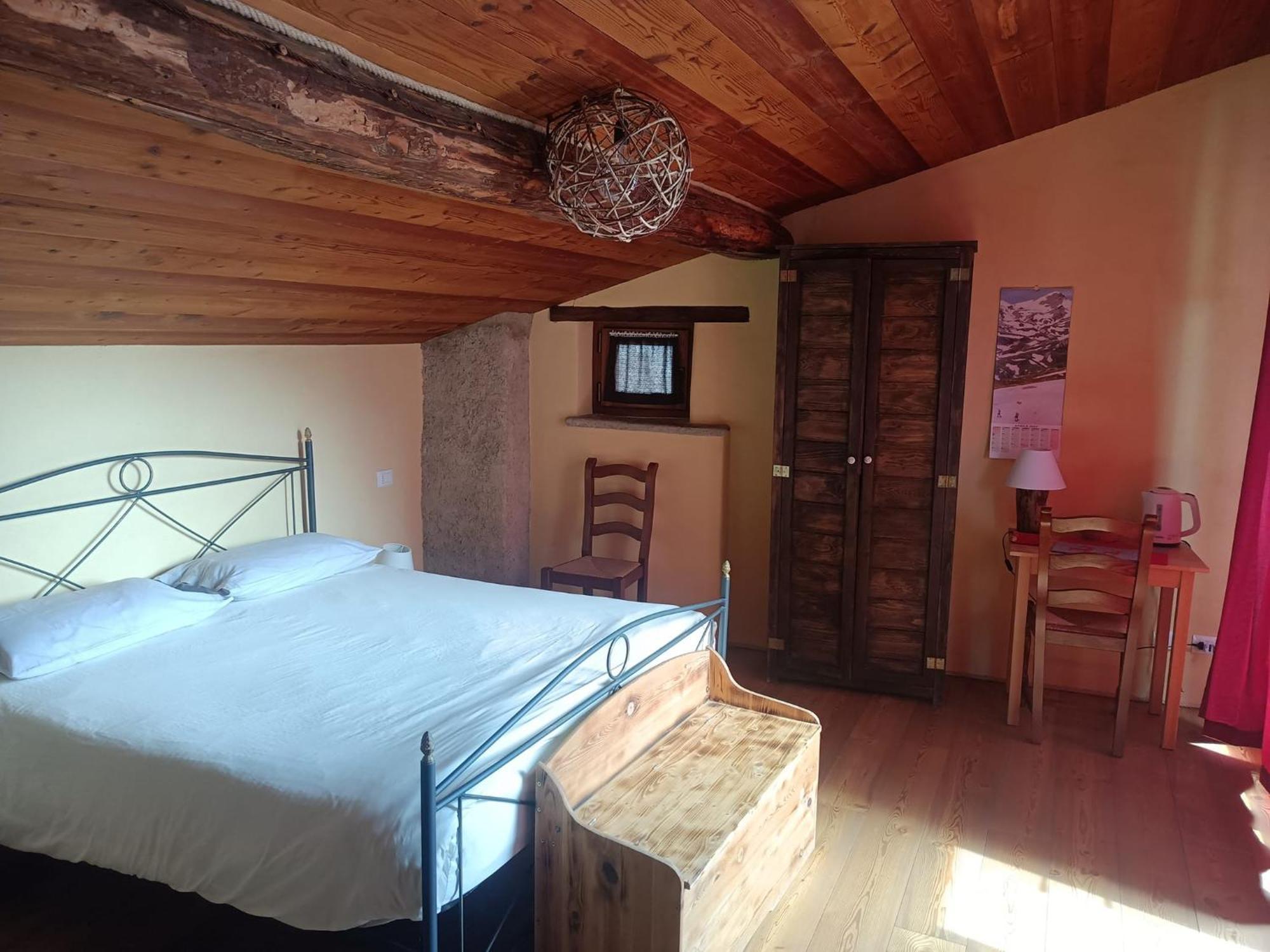 Rota D'Amont Bed & Breakfast Stroppo Dış mekan fotoğraf